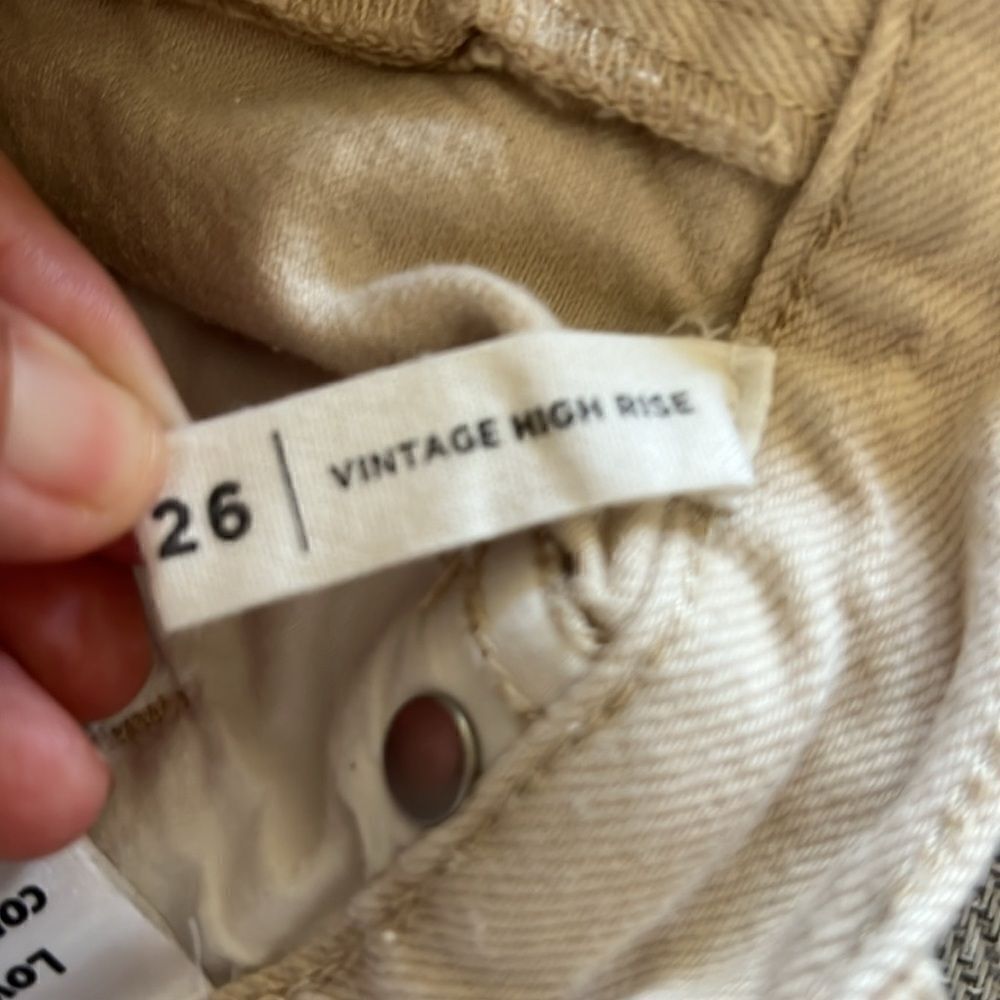 PacSun Eco Beige Ripped Vintage High Waisted Denim Shorts Size 26 - Picture 11 of 11